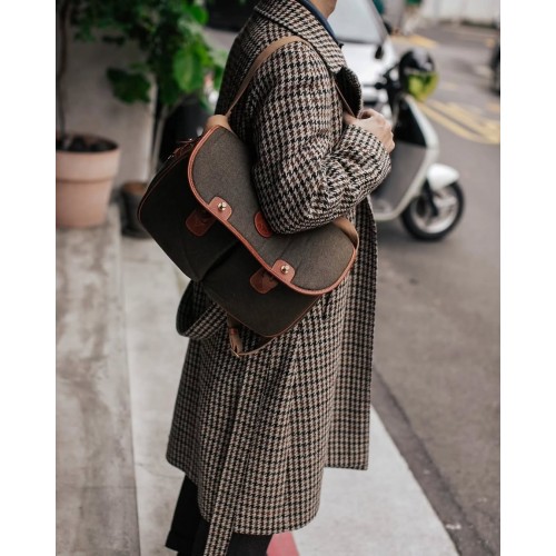 WB35713 by The Anthology